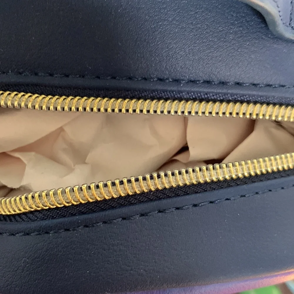 Disney Loungefly - The Little Mermaid Ariel bag - new with tags - Picture 5 of 7